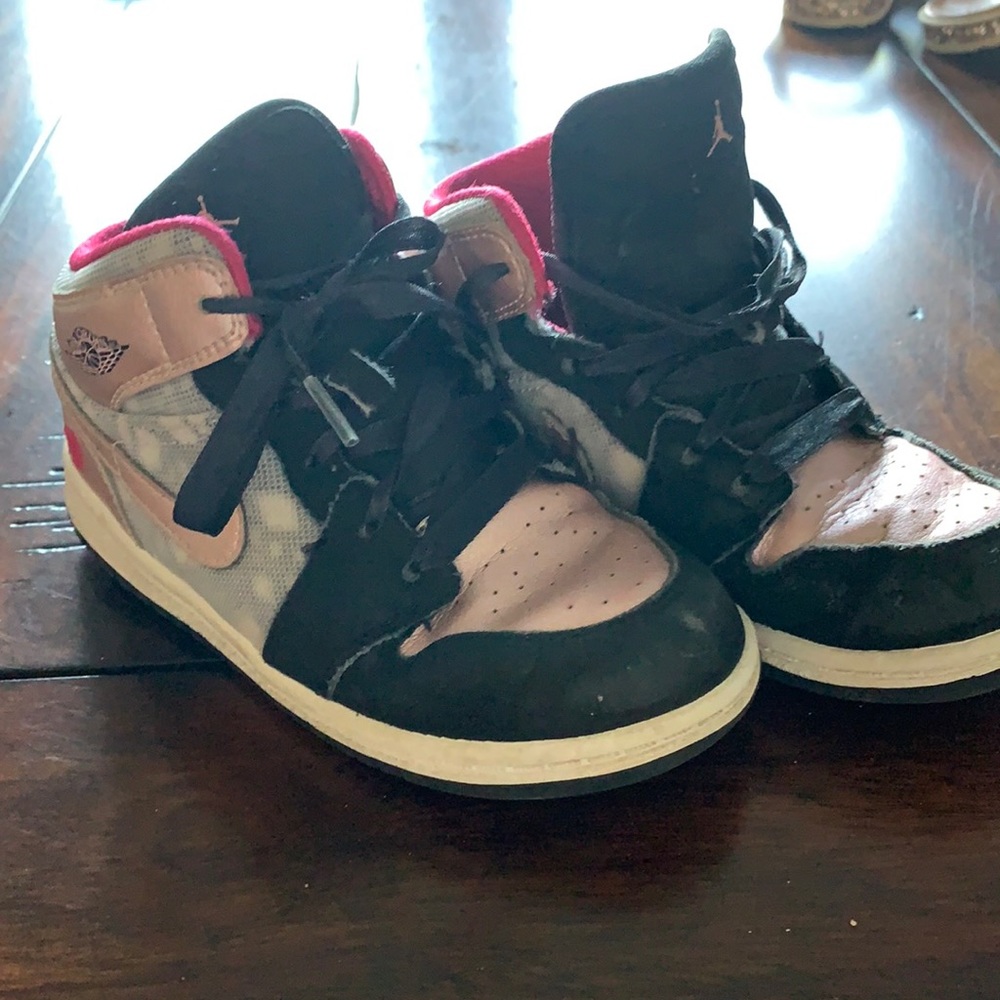 Pink and black Jordan’s. Toddler size 10.
